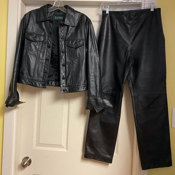 Danier Other - Vintage Danier Leather cropped coat and pants ensemble